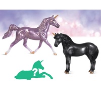 Breyer Horses Unicorn Foal Surprise  Enchanted Forest Family 1:32 Stablemates Scale