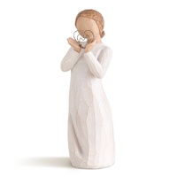 Willow Tree Figurine Lots Of Love Girl with Wire Heart By Susan Lordi 27440