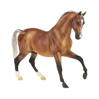 Breyer Horses Breeds Warmblood Traditional 1:9 Scale 430055