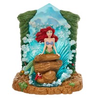 Disney Showcase - Ariel - The Little Mermaid - Light Up Scene Figurine 23cm