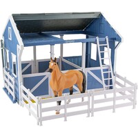 Breyer Horses Deluxe Country Stable & Horse Wash Stall Freedom 1:12 Scale 61149