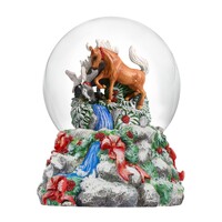 Breyer Horses Winter Wonderland 2024 Christmas Musical Snow Globe 700245