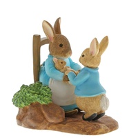 Beatrix Potter - Peter & Mrs Rabbit Home by the Fire Miniature Figurine A29862