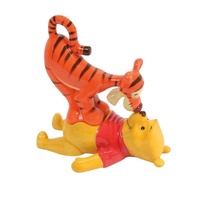 Disney Gifts Pooh & Tigger Salt & Pepper Shaker Set